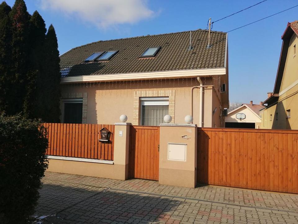 Apartament Elza *