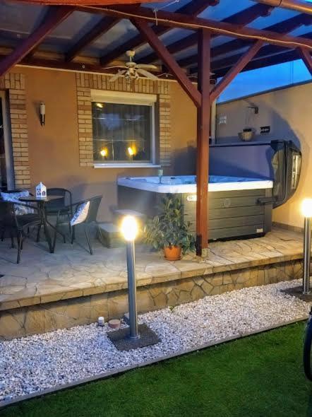 Apartament Elza Makó